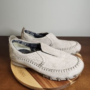 Skechers moccasin flats